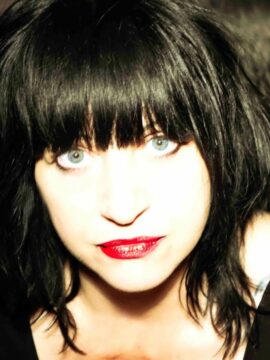 Lydia Lunch : « Dieu ? Si je pouvais, je lui en mettrais une entre les deux yeux »